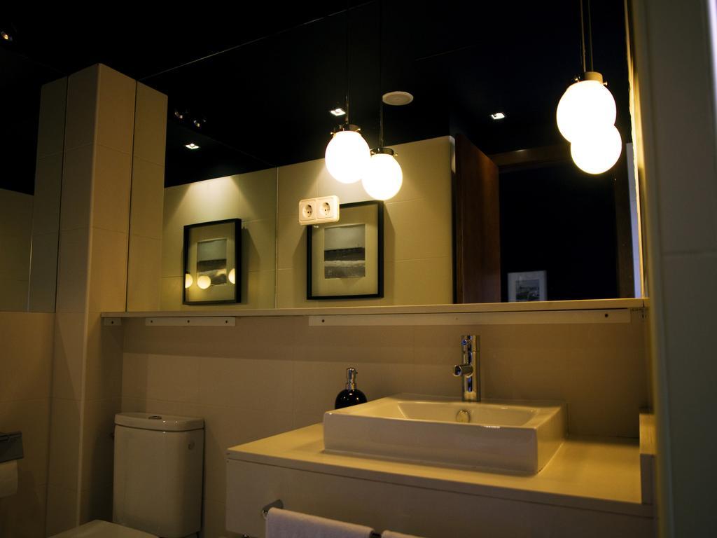 Hostal Badaloni Badalona Rum bild